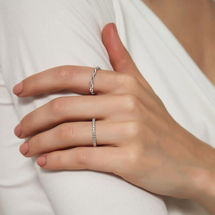 Sterling Silver Cubic Zirconia Twisted Band Ring for Women