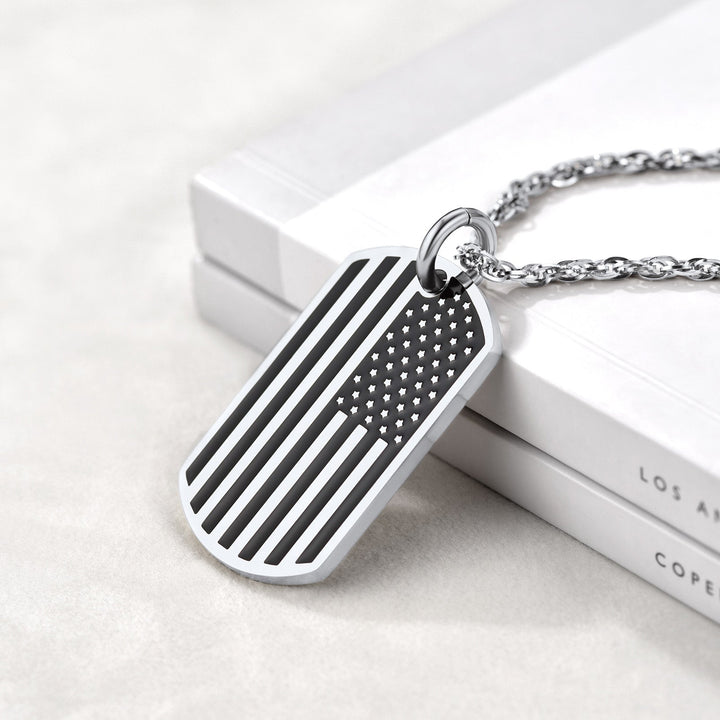 Engraved Patriotic American Flag Dog Tag Necklace For Men
