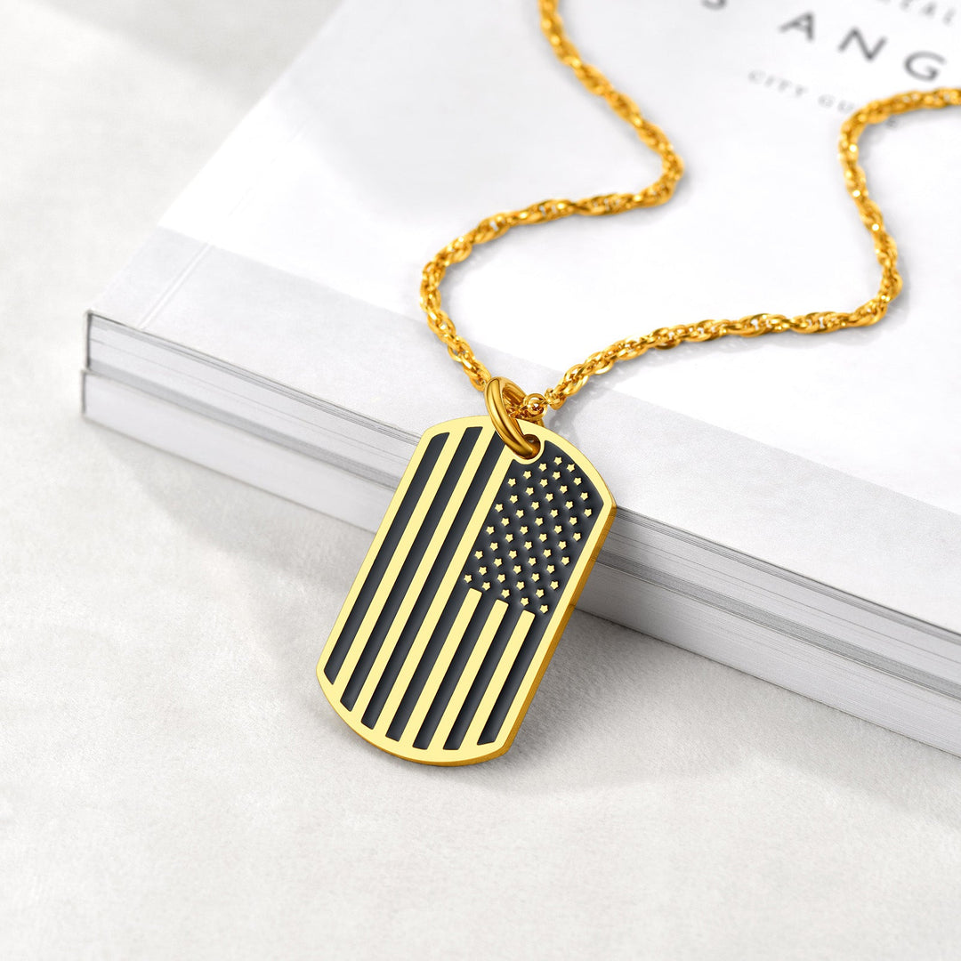 Engraved Patriotic American Flag Dog Tag Necklace For Men
