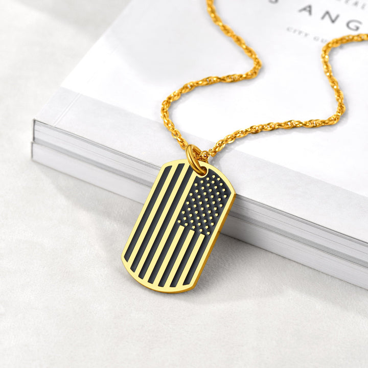 Engraved Patriotic American Flag Dog Tag Necklace For Men