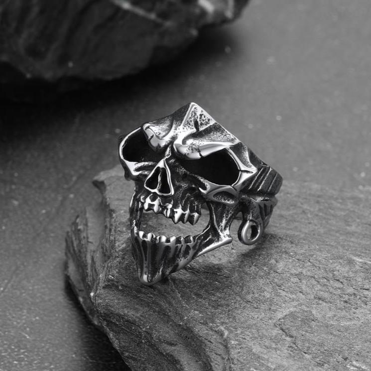 Gothic Skull Biker Rings for Men in Stainless Steel