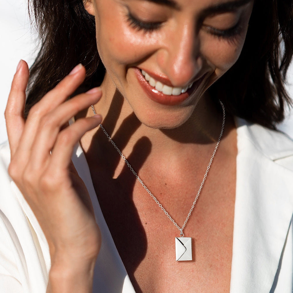 Personalized Envelope Picture Locket Necklace Gifts for Women Girl