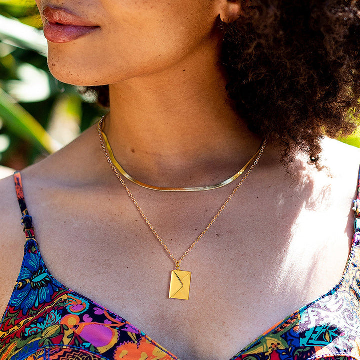 Personalized Envelope Picture Locket Necklace Gifts for Women Girl