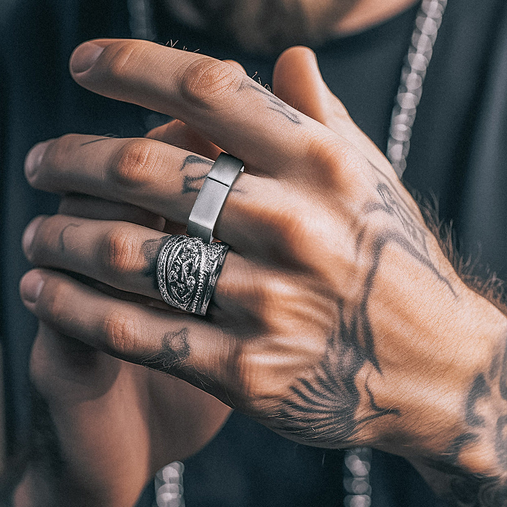 Custom 7mm Minimalist Geometric Band Ring for Men Women