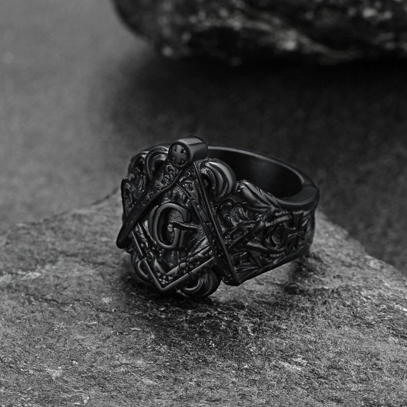 Masonic Freemason Master Engraved Signet Ring for Men