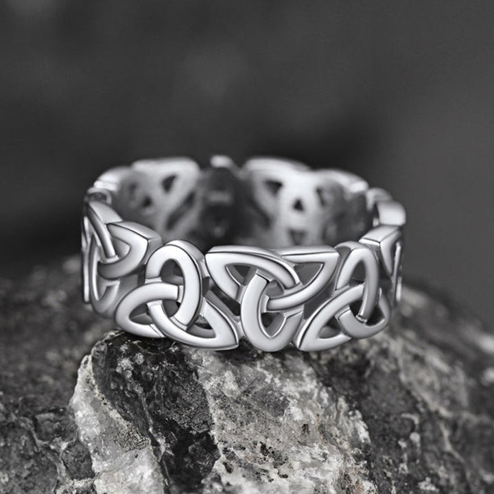 Irish Triquetra Celtic Knot Ring For Men Women