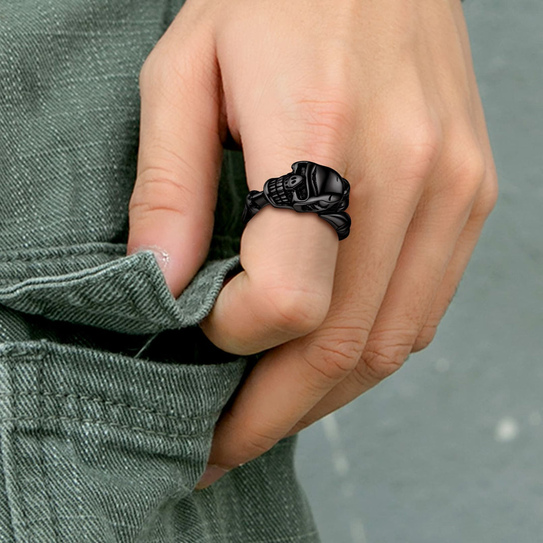 FaithHeart Gothic Skull Ring Biker Ring For Men