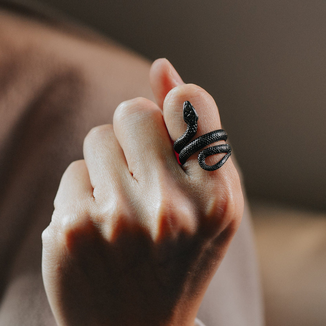 Punk Coiled Snake Stainless Steel Ring for Men and Women